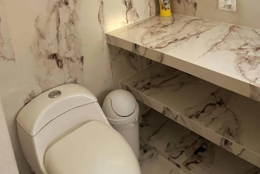 Comoda Casa Centrica Con Alberca Privada En Cancun Villa