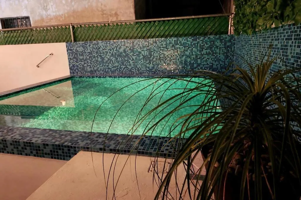 Comoda Casa Centrica Con Alberca Privada En Cancun Villa