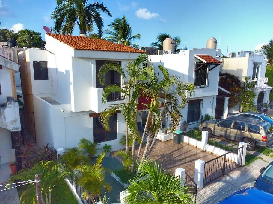 Comoda Casa Centrica Con Alberca Privada En Cancun Villa Holiday home